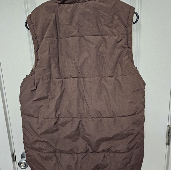 Womens Eddie Bauer Reversible Fleece Puffer Vest Brown Size 18/20 - Picture 4 of 9
